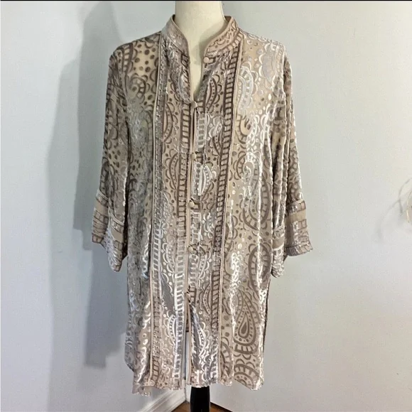 VTG BOB MACKIE WEARABLE ART LARGE BEIGE SILVER PAISLEY BURNOUT VELOUR TUNIC RARE - Picture 4 of 14